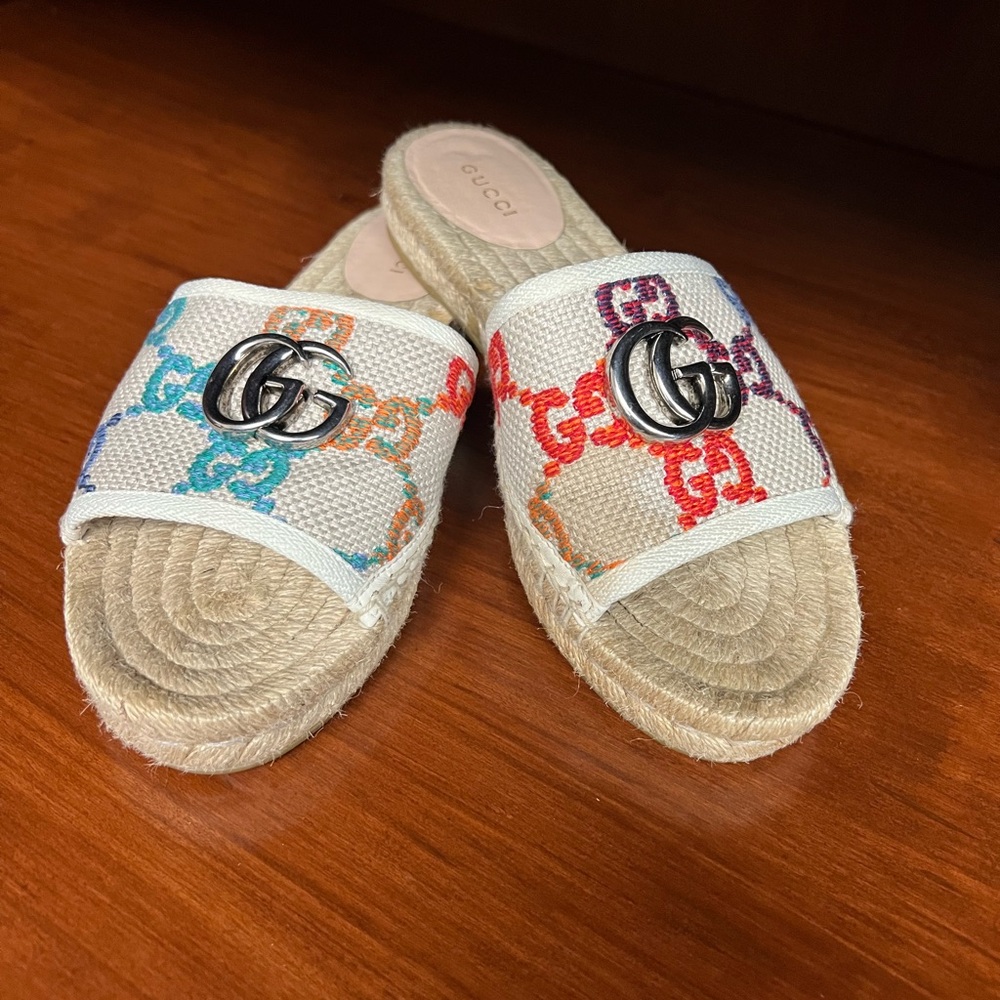 Gucci multi color espadrille slide sandals 36